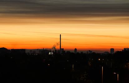 Zagreb i Sisak 'probudili' su se s prekrasnim izlaskom sunca...