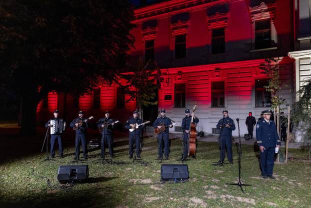 Vukovar: In memoriam za 97 policajaca poginulih i nestalih u Domovinskom ratu u obrani Vukovara