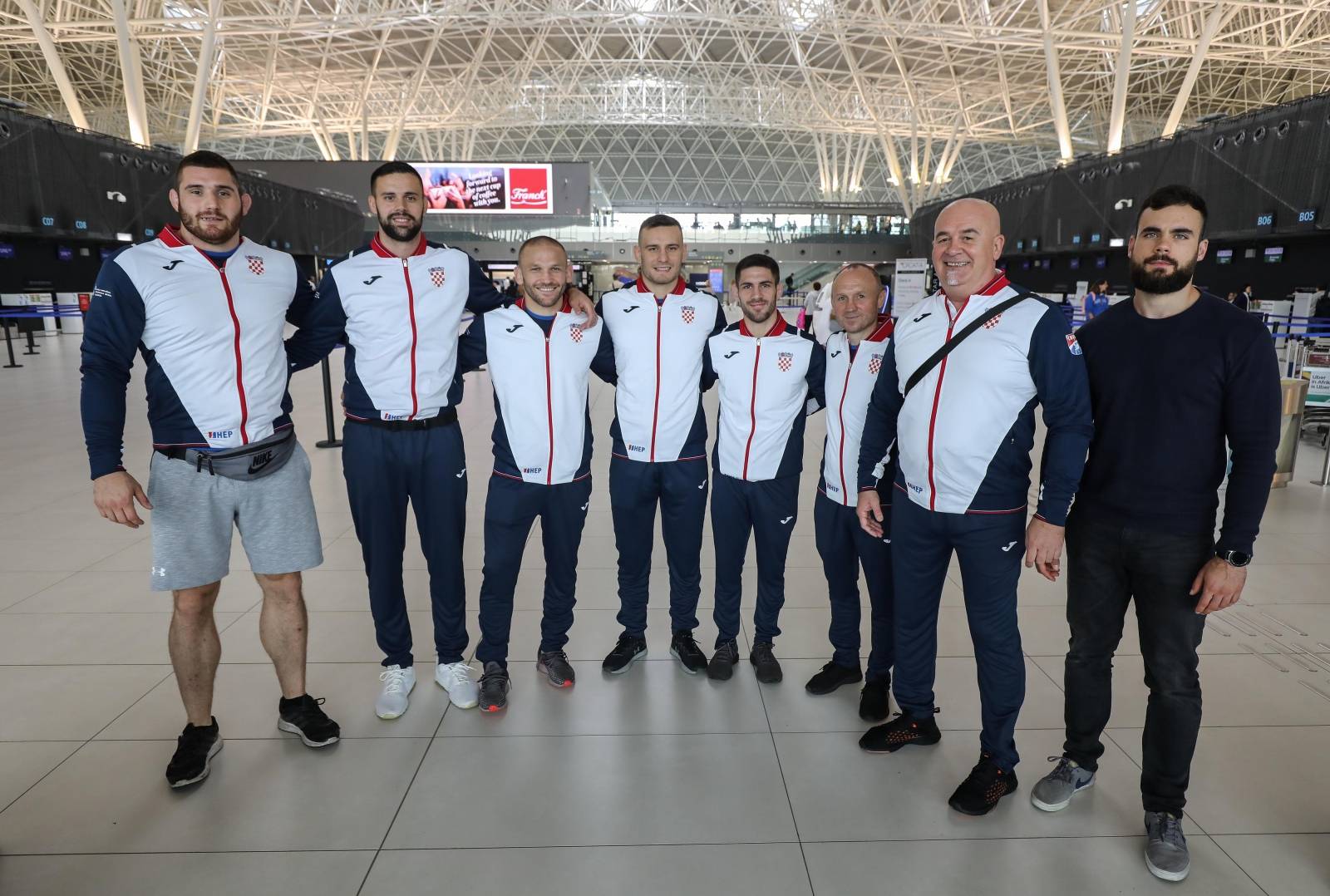 Seniorska hrvatska hrvaÄka reprezentacija putuje na SP u Kazakhstan