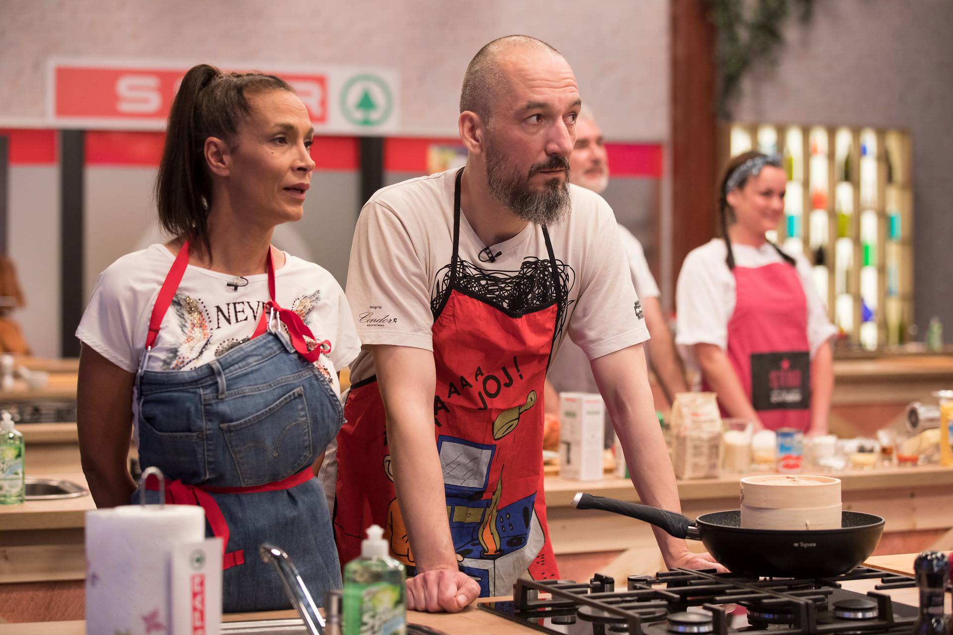 Počela je nova sezona kuhanja: Ivana Banfić i Velimir Grgić s azijskim jelom izborili prolazak