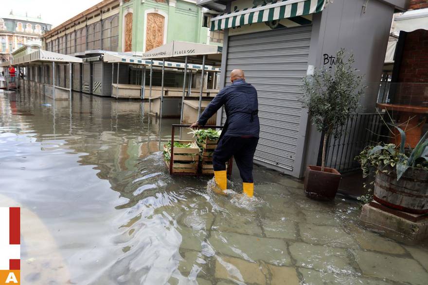 [TOP 3 VIJESTI DANA] Nezapamćene poplave na obali Hrvatske: ’To se više ne može zaustaviti’