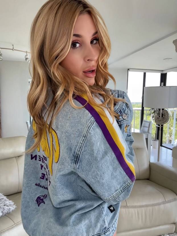 FOTO Svi žele na pregled! Ova medicinska sestra sad zarađuje puno više nego na starom poslu