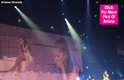 Ariana Grande plakala je na bini, sjetila se pokojnog djeda