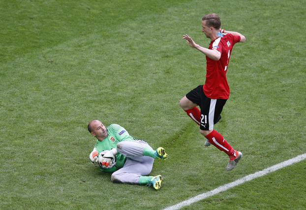 Austria v Hungary - EURO 2016 - Group F