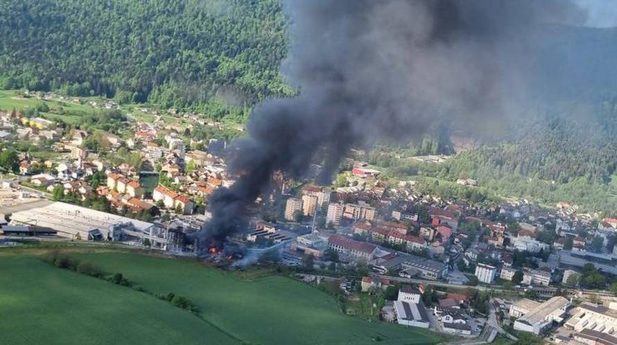 24sata uživo ispred slovenske tvornice u kojoj je zarobljeno još četvero, ne mogu do njih!