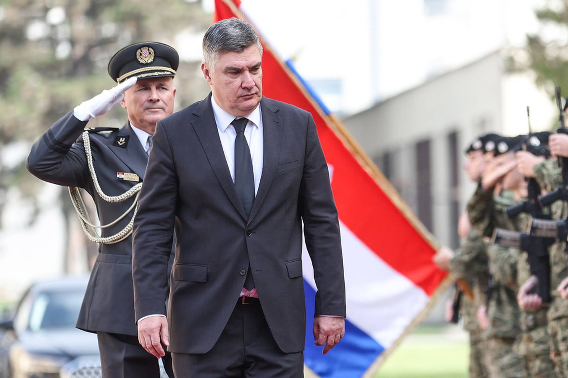 Milanović: 'Tenk koji košta 25 milijuna eura bi trebao letjeti'