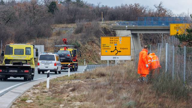 Tragedija kod Rijeke: Vozač je sletio s autoceste pa poginuo