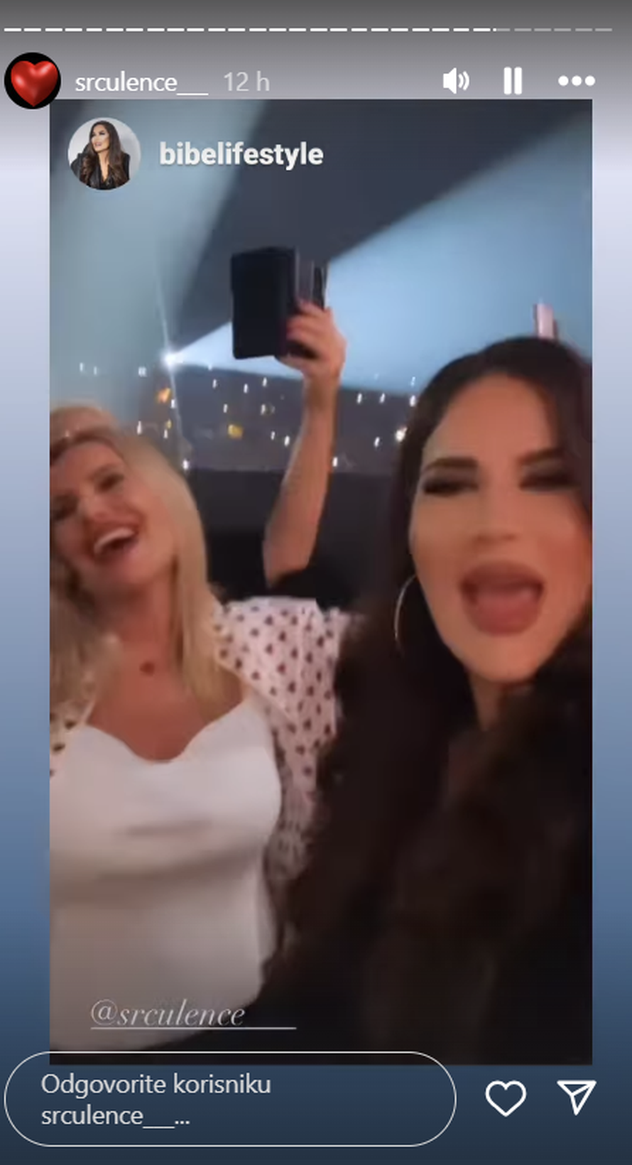 Iva Todorić u društvu bivše miss Hrvatske provela Valentinovo: Bile na koncertu Ace Pejovića