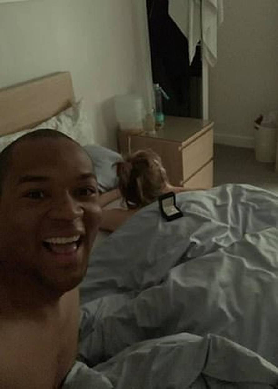 Mjesec dana je potajno 'prosio', a ona ga uopće nije doživljavala