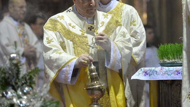 Pratite svetu misu polnoćku kardinala Bozanića u Zagrebu