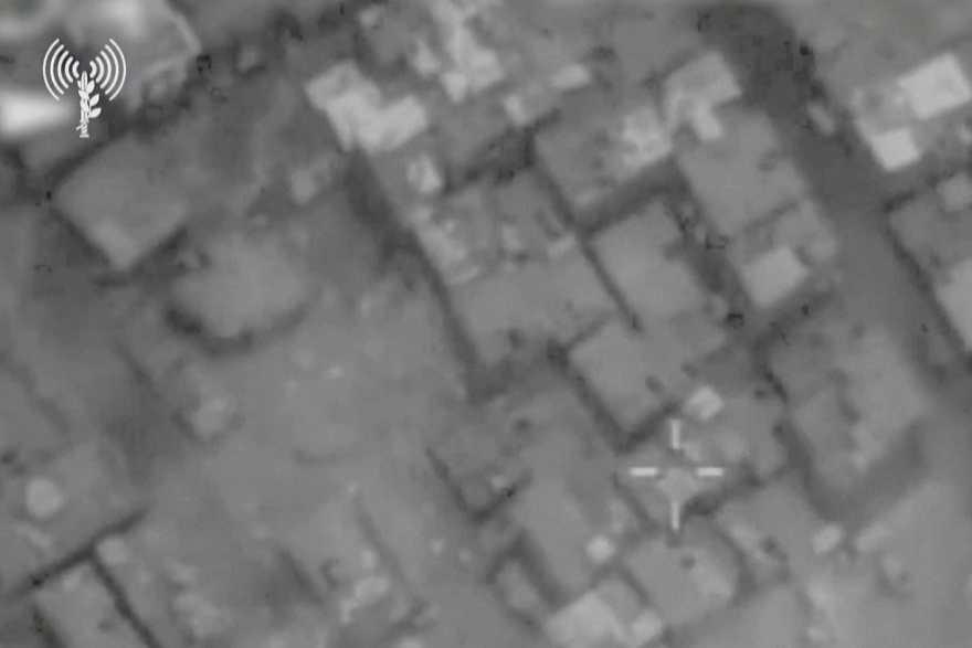 Video izraelske vojske prikazuje zračne napade na infrastrukturu Hamasa u južnoj Gazi