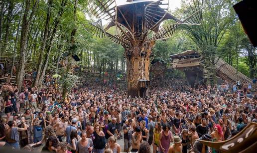 Psytrance festival pre&zcaron;ivio je po&zcaron;ar, poplavu i pandemiju, a sad  ponovno puni Primi&scaron;lje