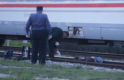 U naletu vlaka u zagrebačkim Gajnicama poginuo je mladić