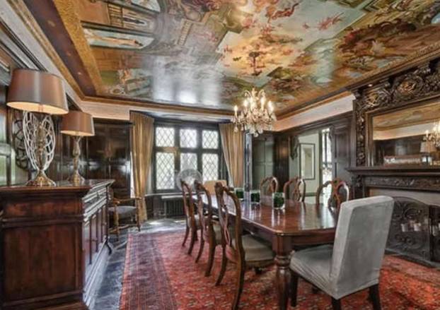 FOTO Dvorci diljem svijeta na prodaju! Neki imaju 200 soba, tamnice, jezera, šume i potoke