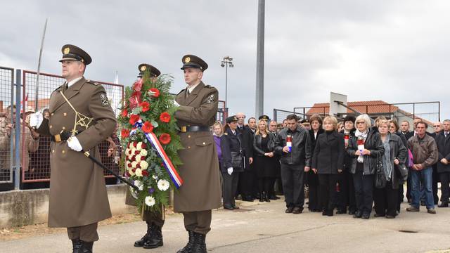 Vlada daje 2 milijuna kuna za Memorijalni centar u Škabrnji