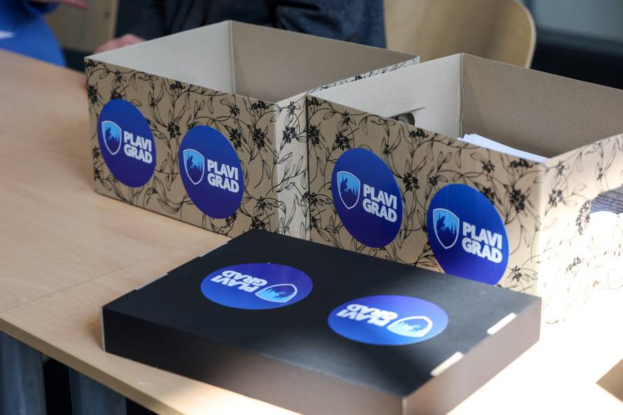 Ivica Lovrić predao potpise za kandidaturu za gradonačelnika Zagreba