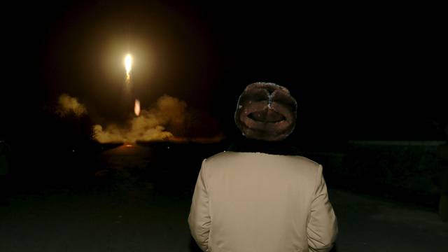 Napeto na poluotoku: Sjeverna Koreja  je ispalila novi projektil