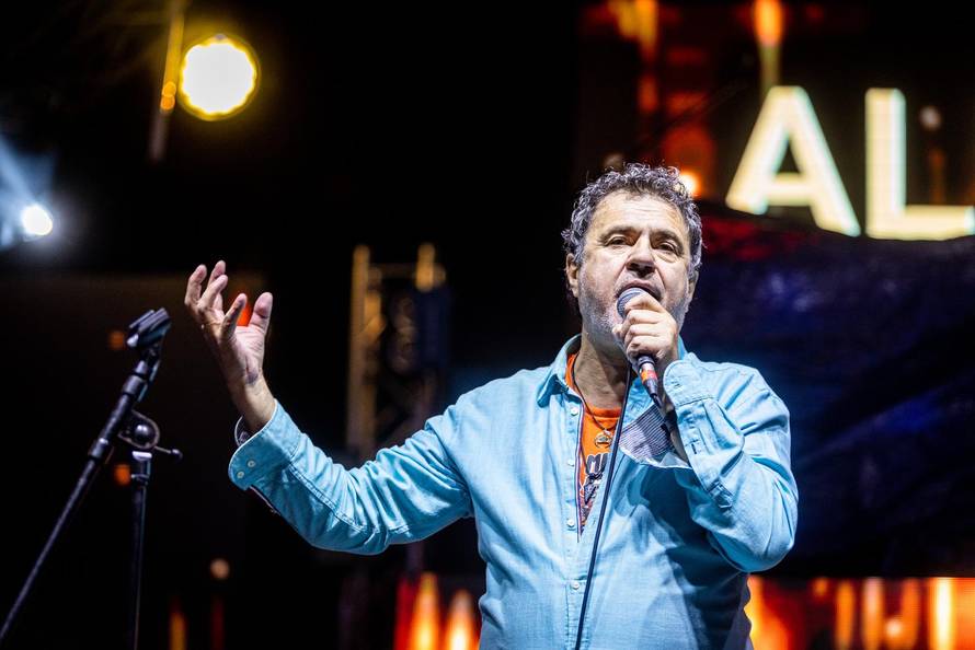 Zagreb: Alen Vitasović nastupao kao predgrupa na drugom koncertu Baby Lasagne na Šalati