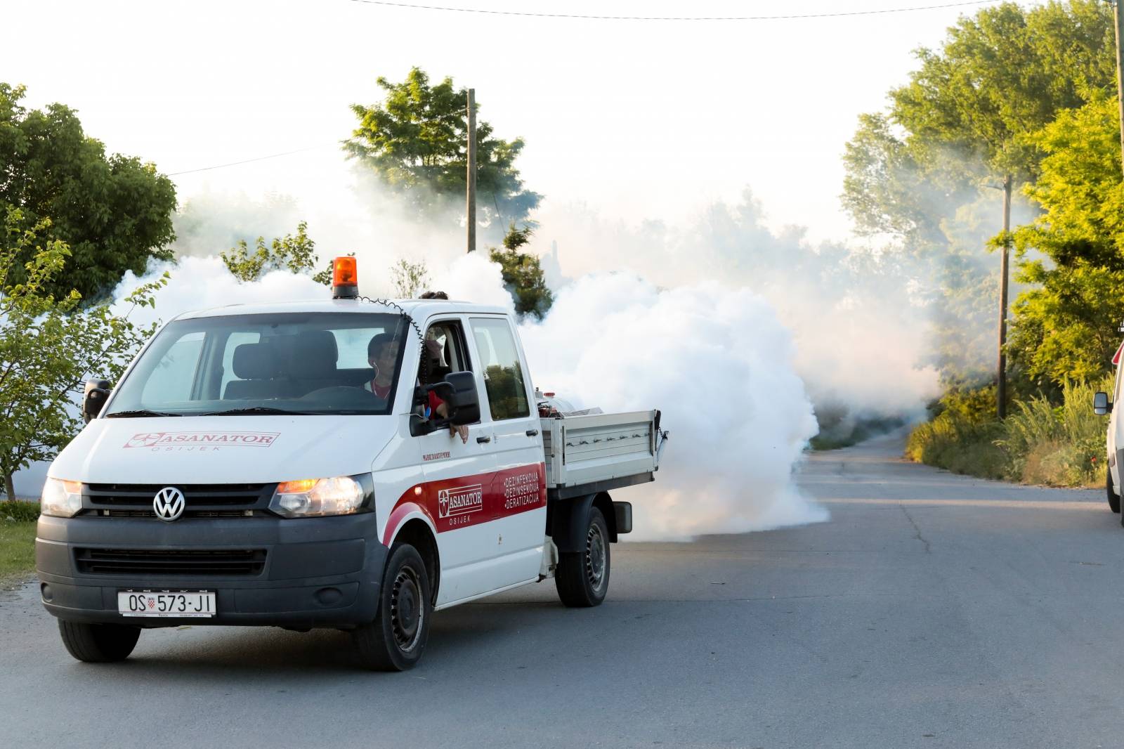 Prvo ovogodišnje zaprašivanje komaraca u Osijeku