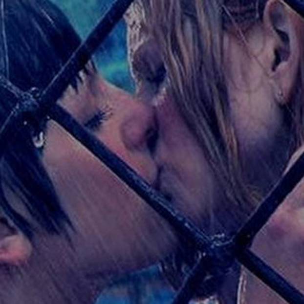 FOTO Nekad su se ljubile pred cijelim svijetom: Evo kako sad izgledaju djevojke iz  t.A.T.u.