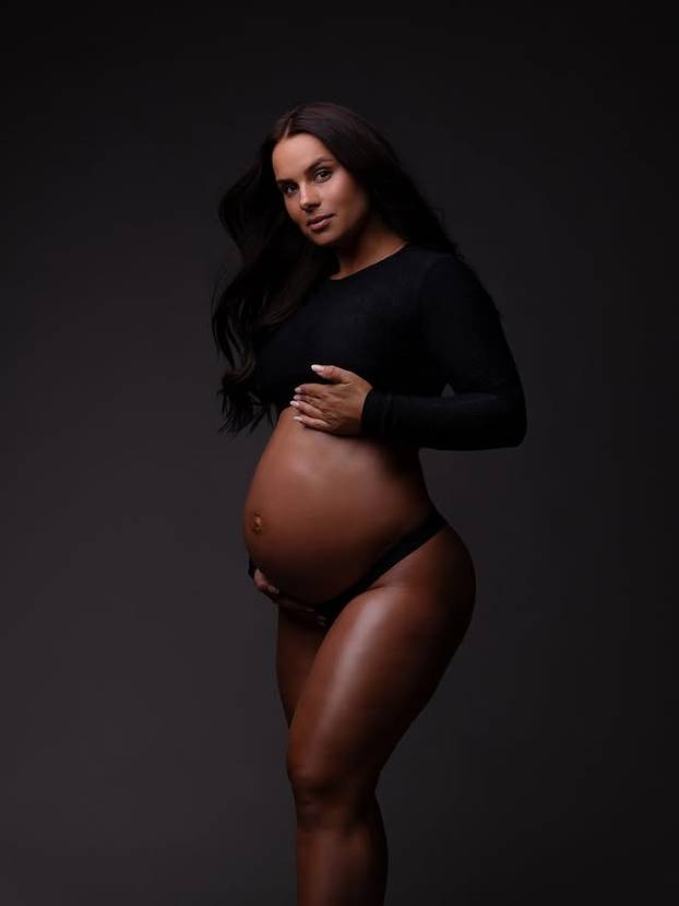 FOTO Njezini gluteusi nikog ne ostavljaju ravnodušnim: Evo kako je došla do ovakve forme