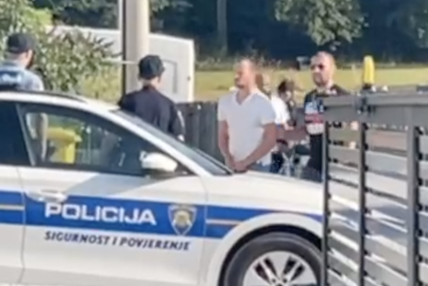 Andrej B. doveden na pretres obiteljske kuće