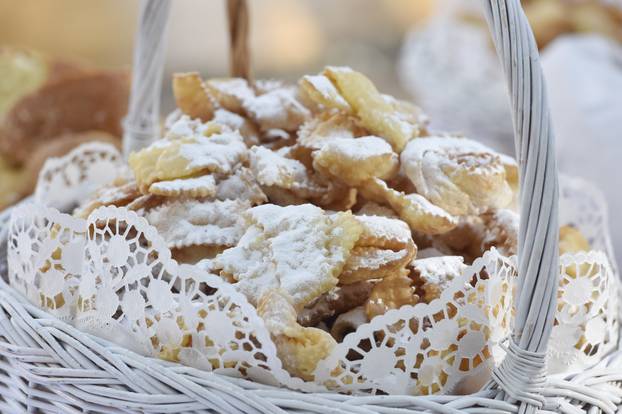 Vodice: Uskršnji doručak sa najvećom karitulom u Hrvatskoj