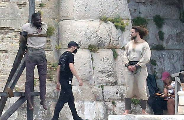 Šibenik: Glavni glumac serije Vikinzi na setu na Tvrđavi sv. Nikole