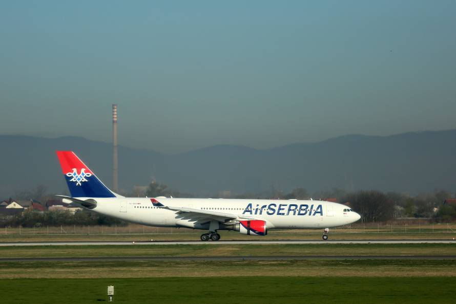 Dan otvorenja: Srbi poslali svoj najveći avion na "Tuđmana"