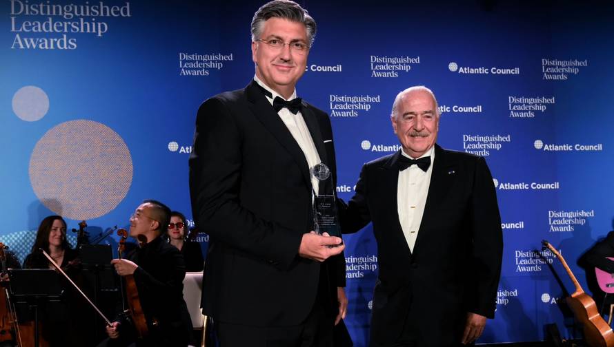 Plenković primio nagradu u Washingtonu, evo kome se sve zahvalio u svom govoru