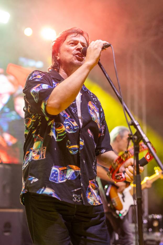 Županja: Alen Islamović nastupao na Moto susretu