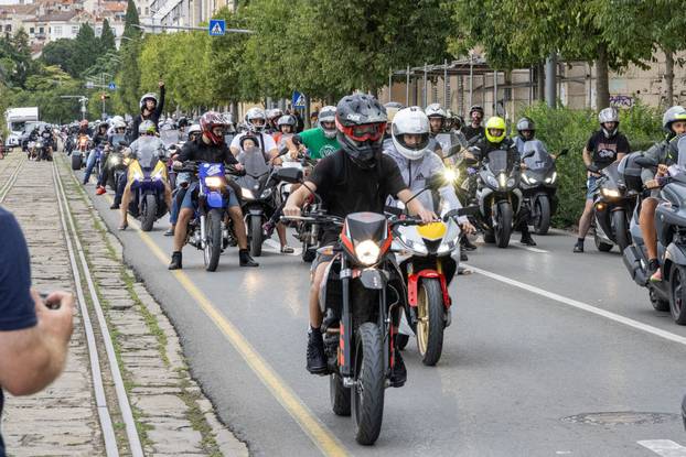 Defile kroz Pulu na najvećem susretu Croatia Bike Week