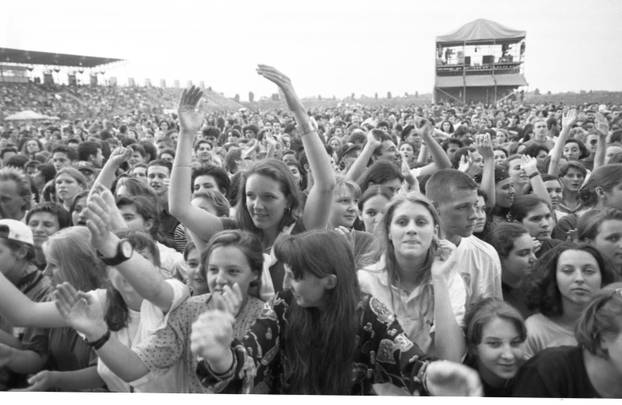 Koncert Ramazzottia i Jovanottia u Velikoj Gorici, 11.7.1994.