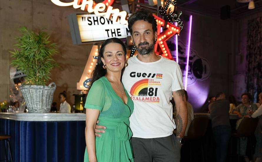 Zajedno u kino: Marin Miletić i Kristina Krepela zaljubljeno su pozirali na premijeri filma