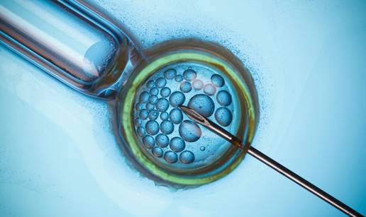 AI ulazi u oplodnju: Ve&cacute; se ra&dstrok;aju prve bebe na 'AI pogon'