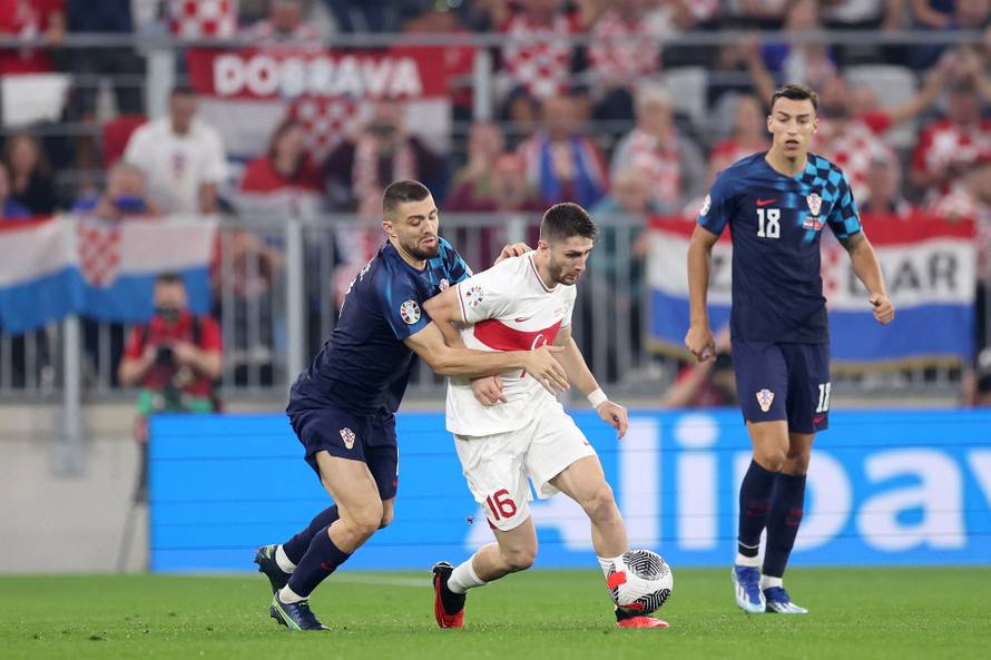 Osijek: Susret Hrvatske i Turske u kvalifikacijama za EURO 2024.