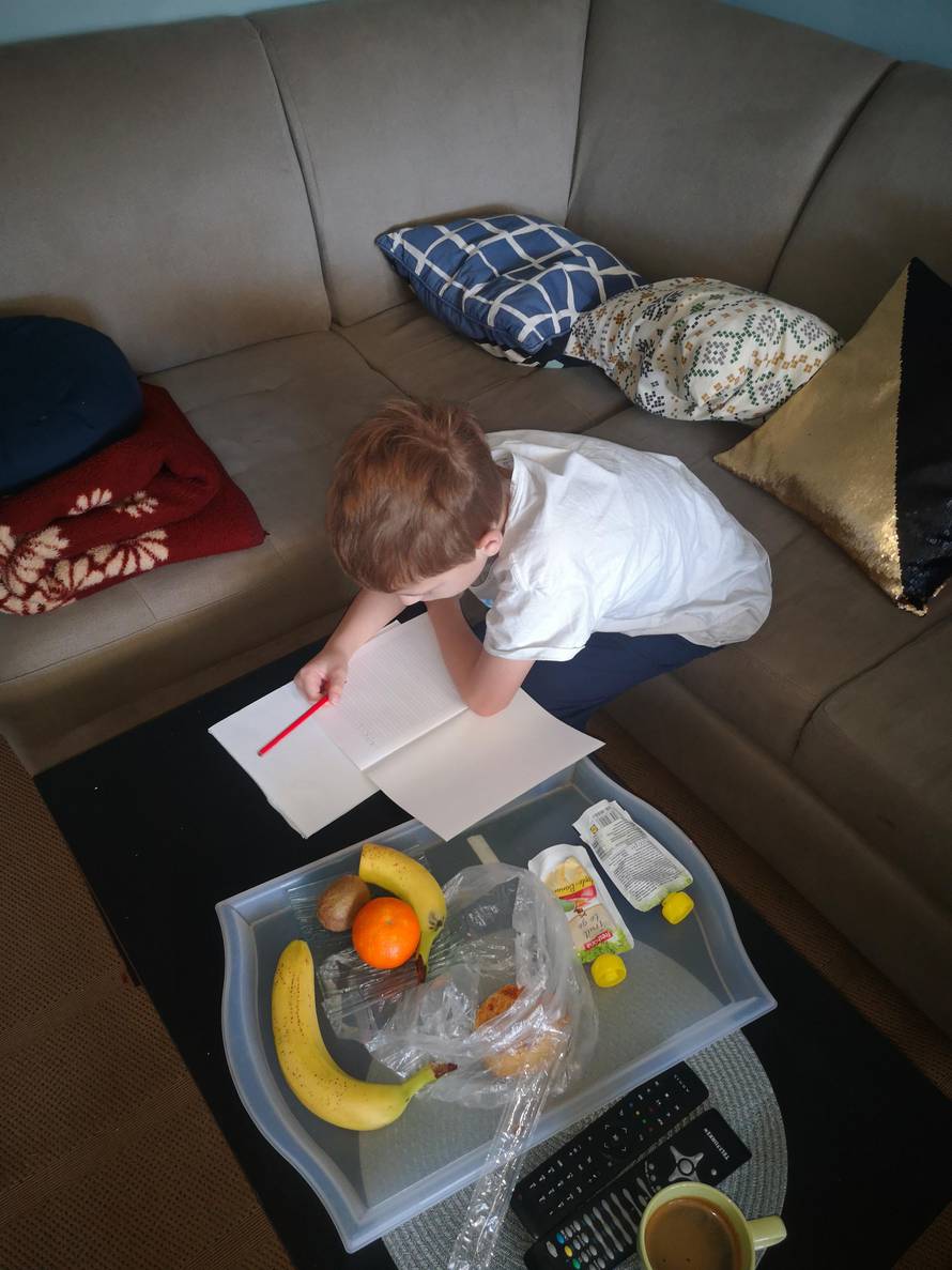 Učenik treba učiti 5-8 sati na dan, vikendi su slobodni...