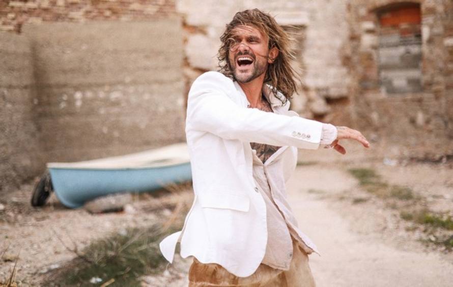 Luka Nižetić objavio nikad intimniji album kojeg će 28.10. predstaviti u Tvornici kulture!