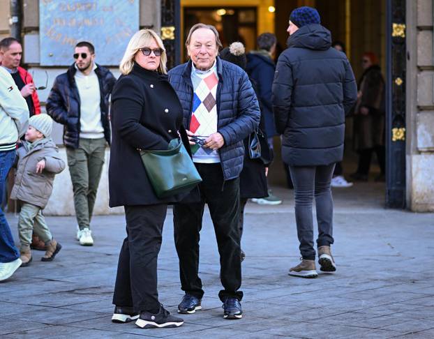 Zagreb: Miro Ungar s partnericom Sarom u šetnji gradom