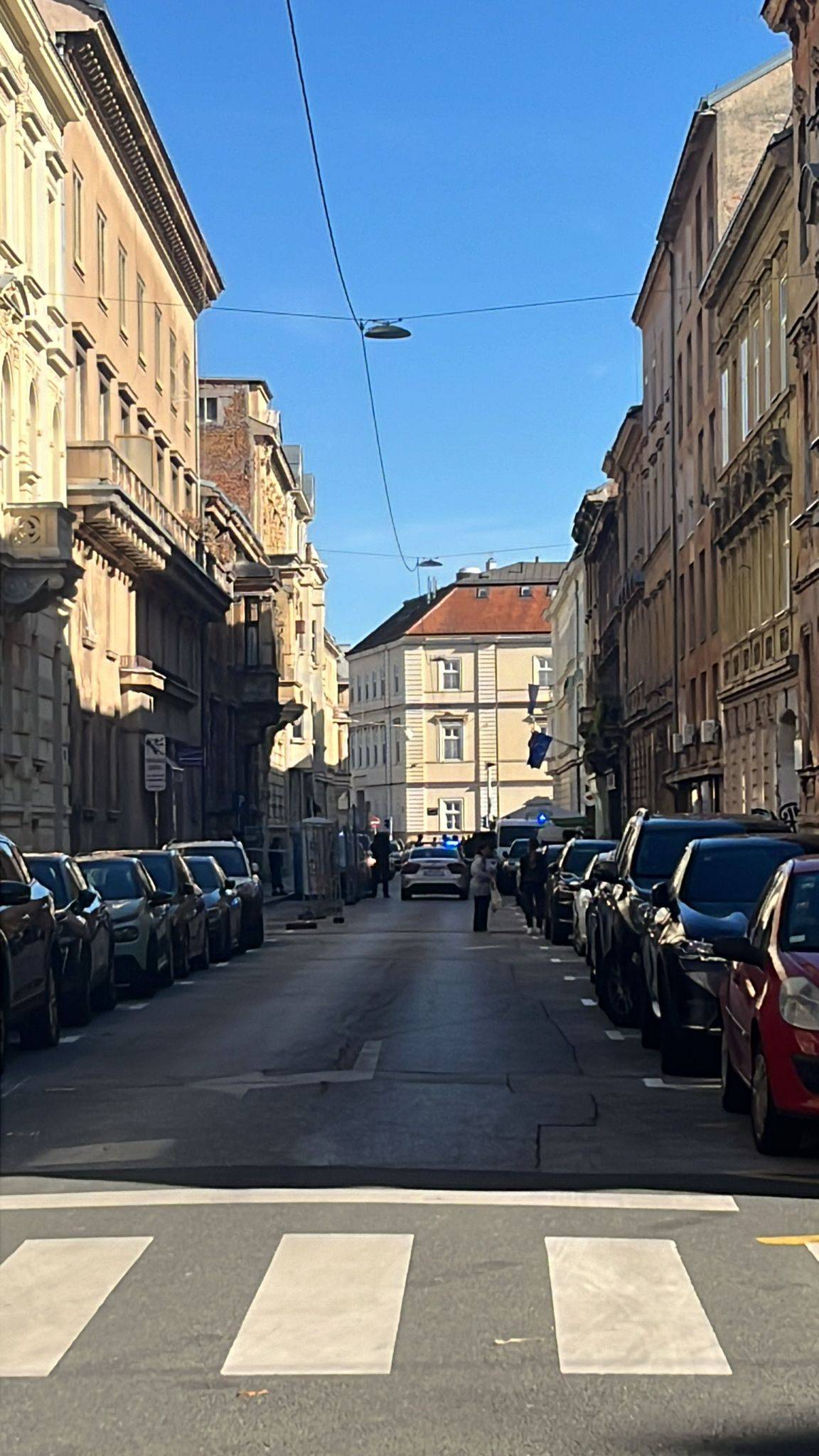 VIDEO Ukradenim autom vukao policajca u Zagrebu. Poslali ga u istražni zatvor, evo i zbog čega