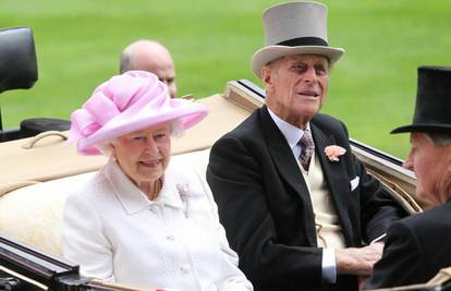 Princ Phillip (92) praunuka je upoznao nakon dva mjeseca