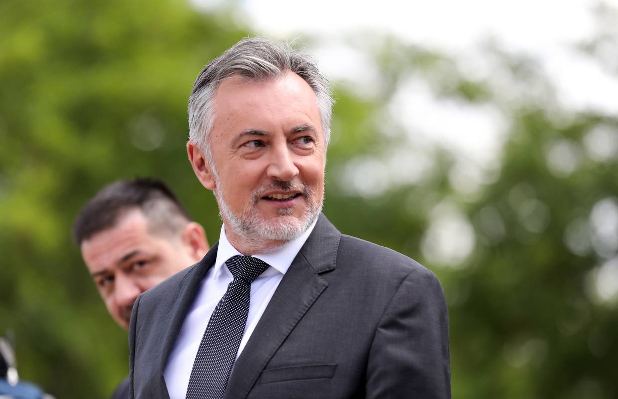 'Žele me uništiti kao čovjeka. Ne znam zašto su protiv mene pokrenuli stegovni postupak'