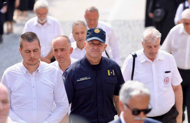 Sinj: Procesija i misa povodom blagdana Velike Gospe