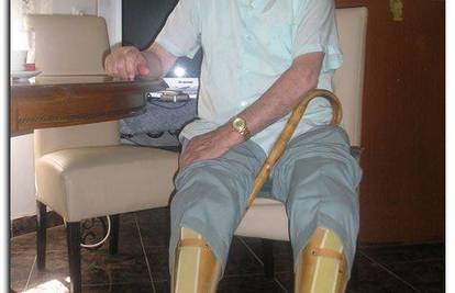 Starac (93) bez nogu produljio vozačku