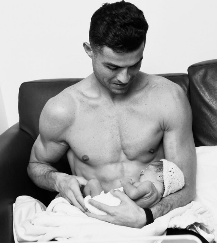 Ronaldo pozirao s kćeri nakon tragičnog gubitka sina tijekom porođaja: Zauvijek ću te voljeti