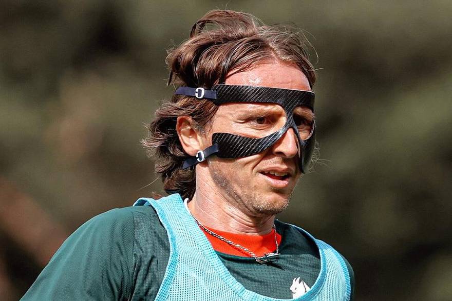 DOZNAJEMO Modri&cacute; trenira bez maske, skida je protiv Engleza?!