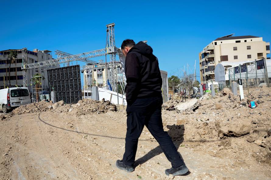 Aftermath of a strike, in Tyre