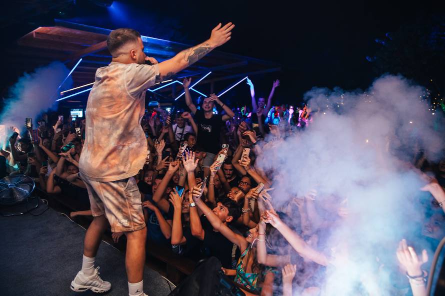 Grše priprema nastup u Umagu!