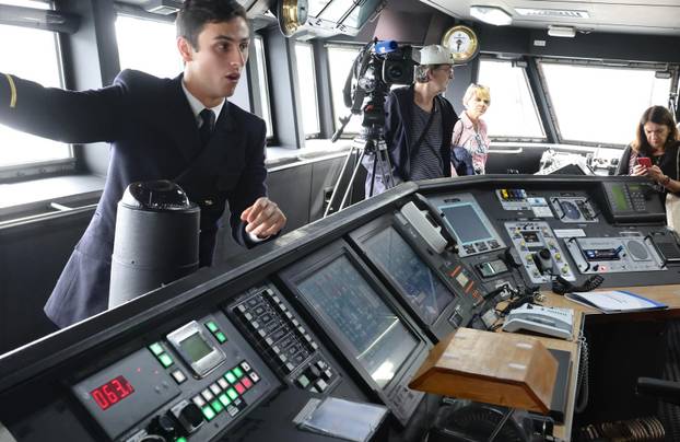 Split: Ekskluzivni obilazak fregate F-105 Cristóbal Colón, jednog od tehnološki najnaprednijih brodova španjolske ratne mornarice