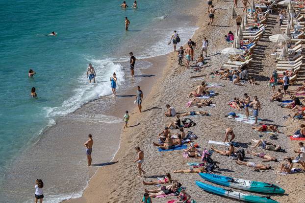 Dubrovčani uživaju u babljem ljetu